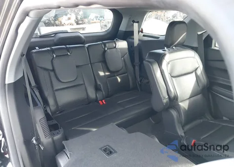 2022 Ford Explorer Xlt z USA, uszkodzony, nr VIN 1FMSK8DH5NGA92539